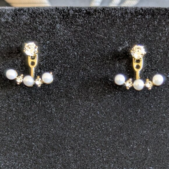 Gold Toned Ear Jacket Style Earrings - Picture 2 of 4